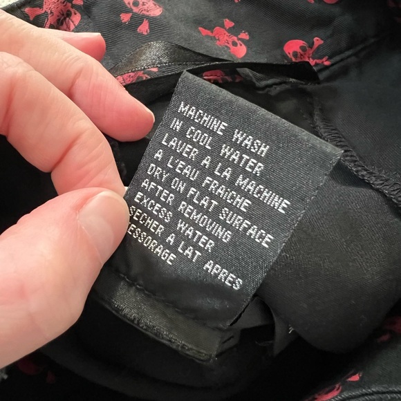 Vintage tripp nyc skirt Pleated Black With Red Skulls And Buckle Goth Style - Picture 2 of 8